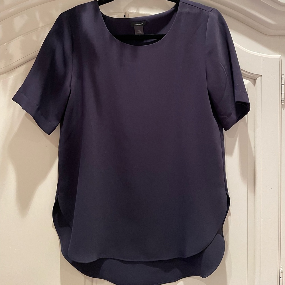 Ann Taylor Blouse, size XS.
